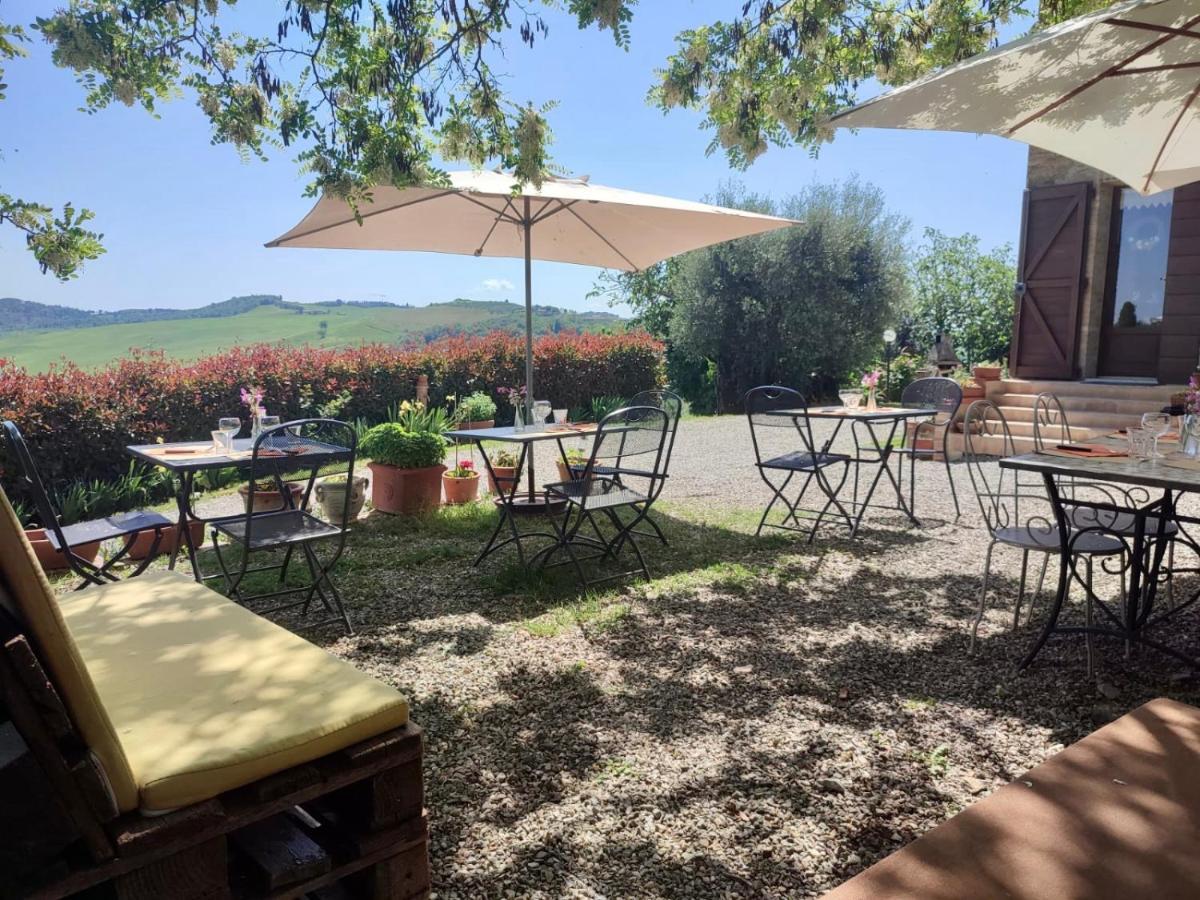 Agriturismo Biofattoria L'Upupa Montalcino Bagian luar foto